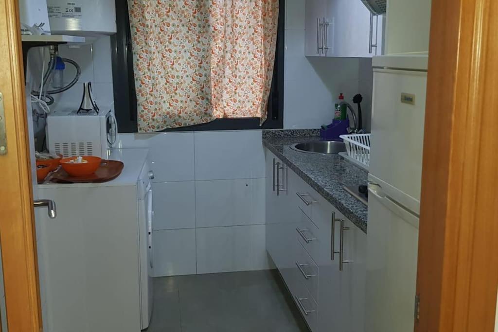 Center Apartment Малага Екстериор снимка