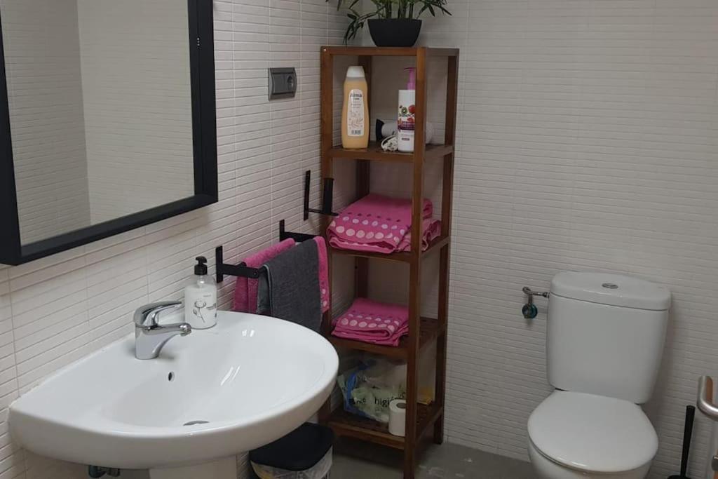 Center Apartment Малага Екстериор снимка